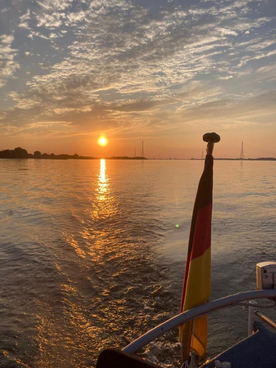 Wohnen Im Alten Land Gruenendeich Exterior foto